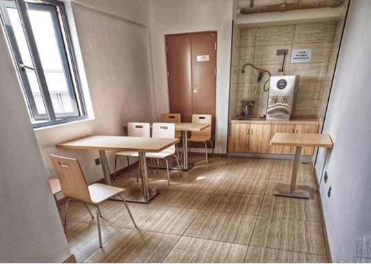 茶水(shuǐ)間(jiān)