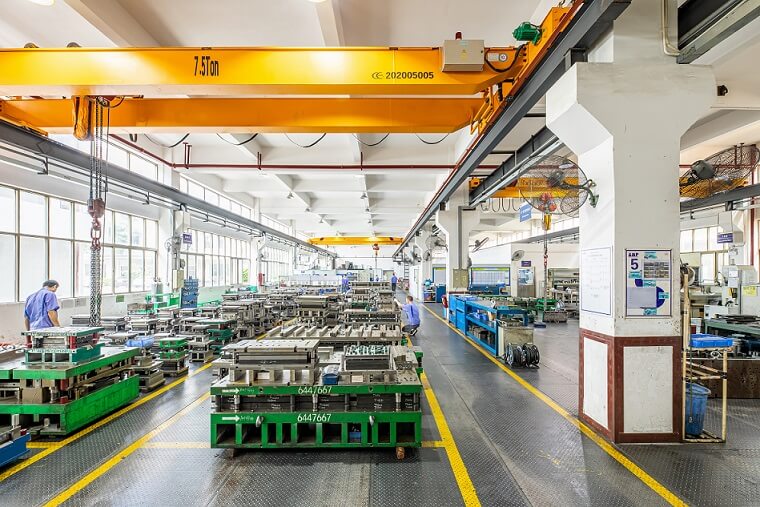 模具車(chē)間(jiān)